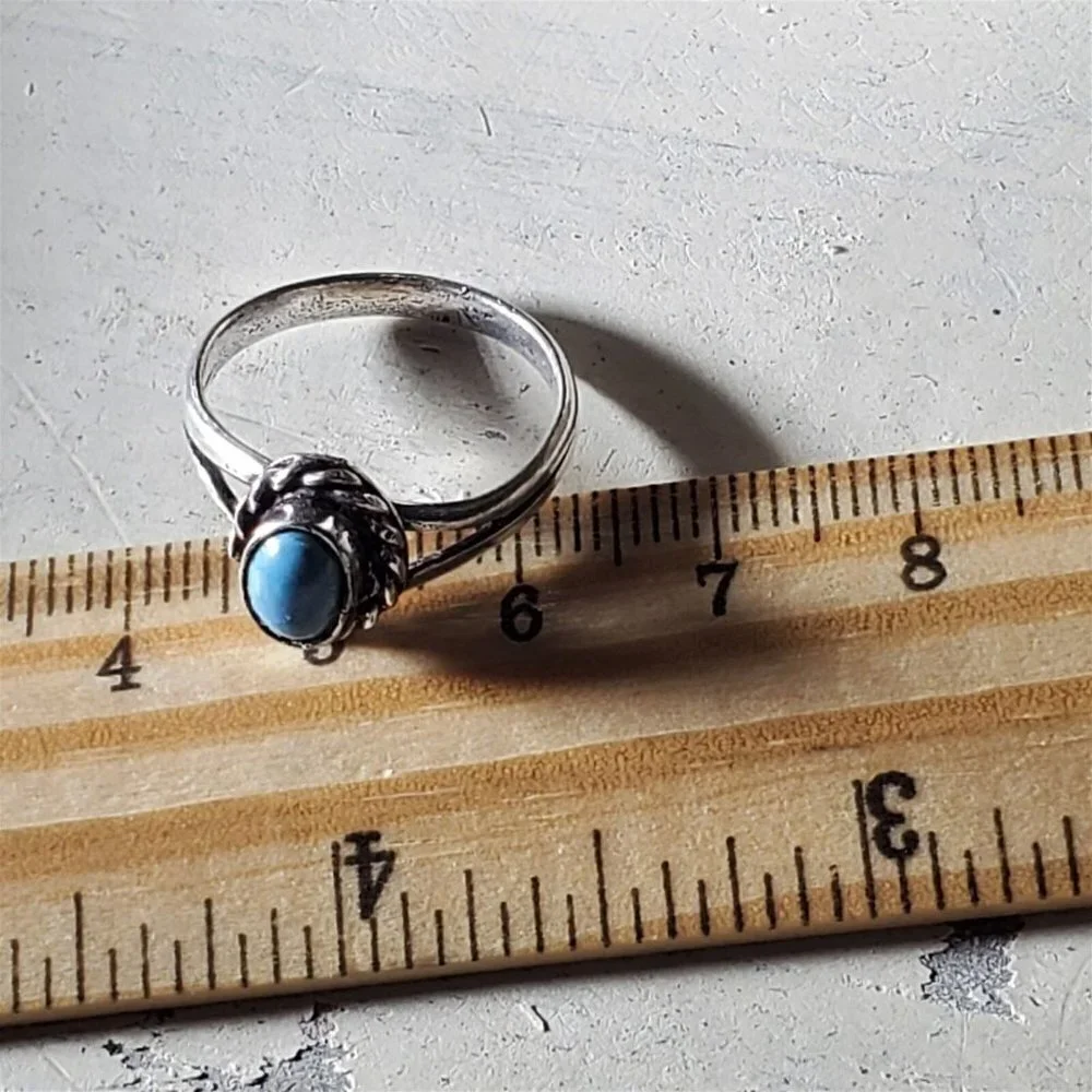 Artisan India Blue Turquoise 925 Sterling Silver Plated Gemstone Ring Size 8